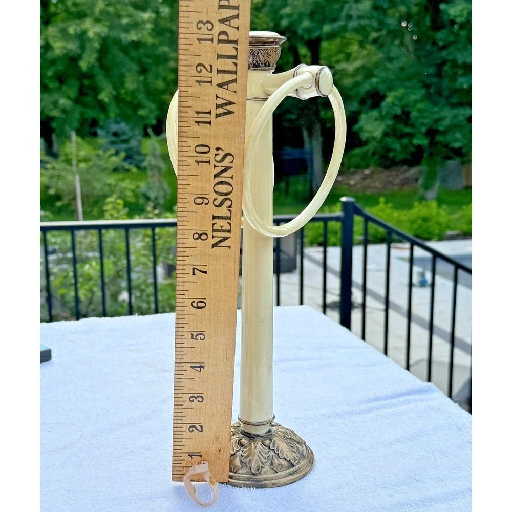 Vintage Hamilton Lucite Marble Look Towel Tree Bronze Tone Dual Ring Holder 13